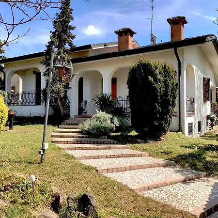 - Via Postale 63/a *