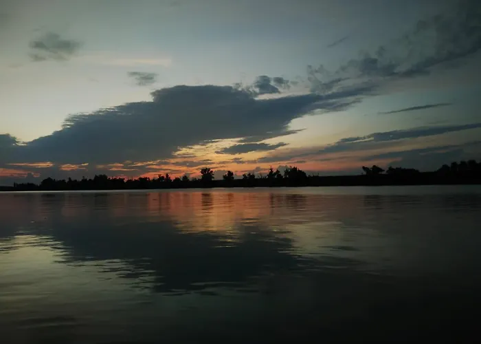 - Via Postale 63/a Villa Berra