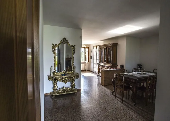 - Via Postale 63/a *