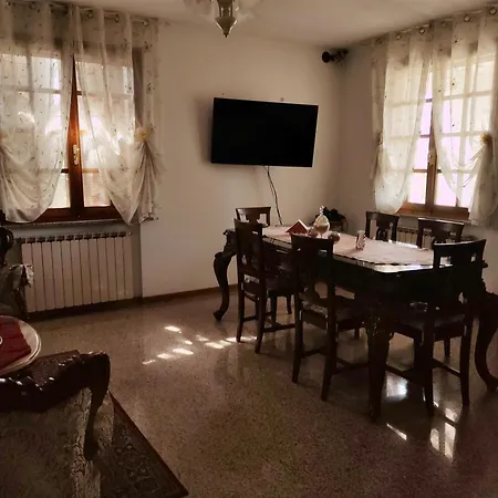 - Via Postale 63/a *