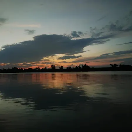 - Via Postale 63/a Villa Berra