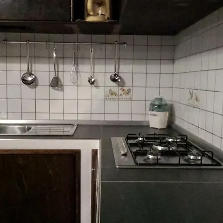 - Via Postale 63/a Vila