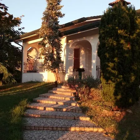 Vila - Via Postale 63/a Berra