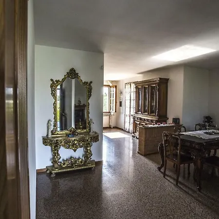 - Via Postale 63/a *