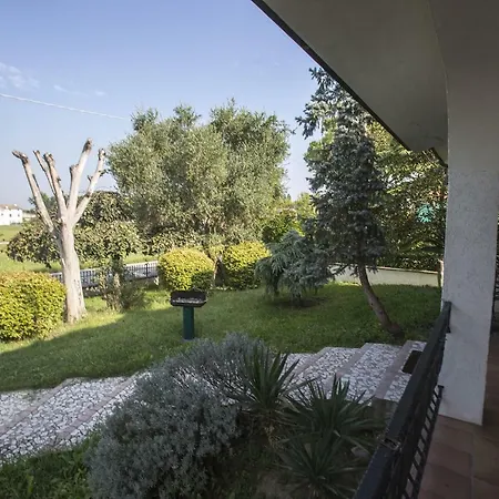 - Via Postale 63/a *