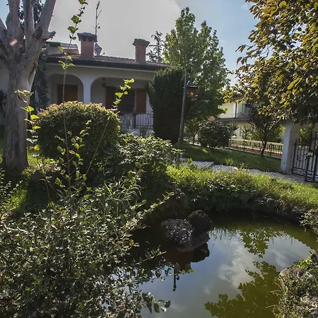 - Via Postale 63/a *