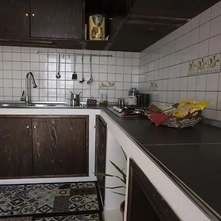 Vila - Via Postale 63/a