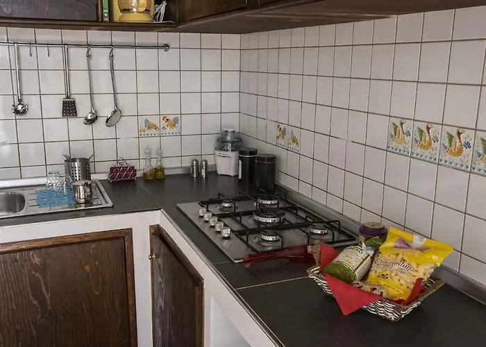 - Via Postale 63/a * Berra